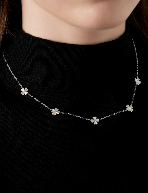 Collier porte bonheur